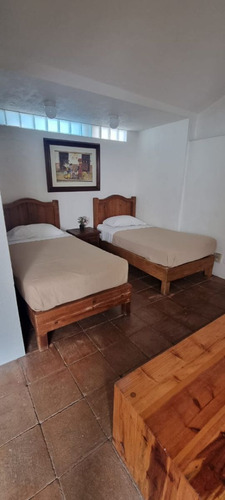 Casa En Venta En Fracc. Colinas De Santa Fe, En Xochitepec, Morelos