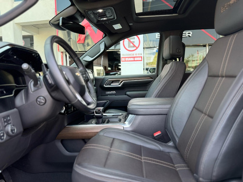 Chevrolet CHEYENE HIGH COUNTRY PLATA 2023