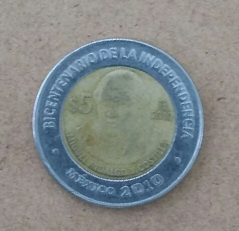 Moneda 5 Pesos Bicentenario De La Independencia