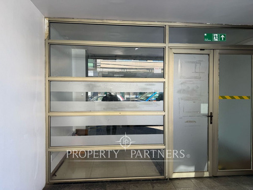 Arriendo Propiedad Comercial En Excelente Ubicació...
