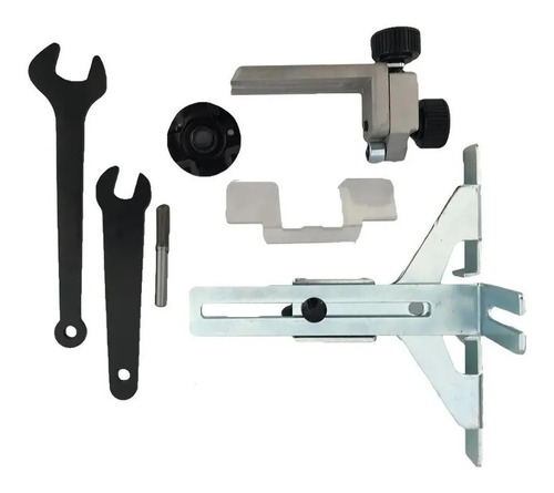Imagem 3 de 4 de Tupia Manual 6mm 530w M3700b Makita