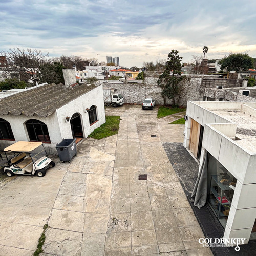 Venta Logística Depósito Y Oficinas Barrio La Blanqueada