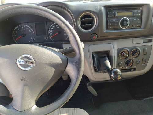 Imagen 15 de 15 de Nissan Urvan 2019 4p Amplia L4/2.5 Man 15/pas P/seg