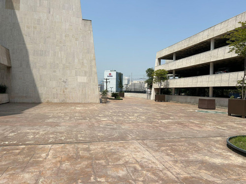 Oficina En Renta Valle Oriente Los Soles