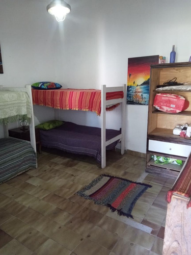 Quinta En Venta - 5 Dormitorios 4 Baños - Cocheras - 1.200mts2 - General Rodríguez