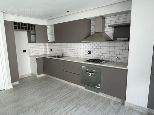 Imagen 2 de 30 de Edificio La Palma Ii , Semipiso De 3 Ambientes En Venta, Playa Grande