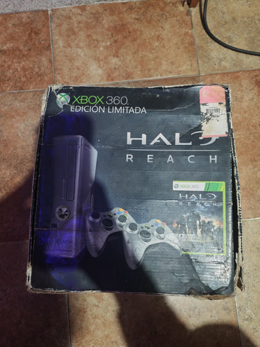 Xbox 360 Halo Reach  (Reacondicionado)