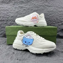 Comprar Teniszapatillas De Cuero Con El Logotipo Gucci Para Hombres Y Mujeres De La Colección  Gucci  B