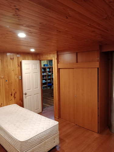 Exclusiva Residencia De 350 M² Con Piscina Y Quincho.