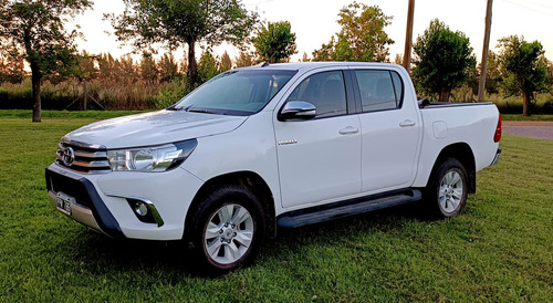 Toyota Hilux 2.8 Cd Srv 177cv 4x2