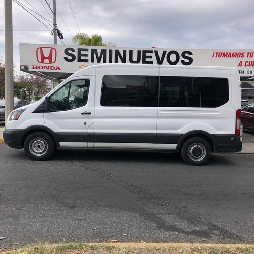 Ford Transit 15 Pasajeros 2017
