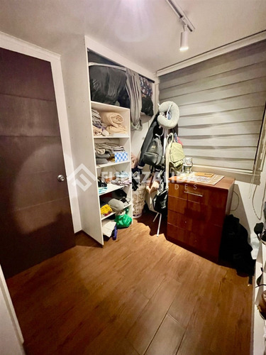 Casa En Venta De 3 Dorm. Con 140 Mt2 De Terreno En Maipú