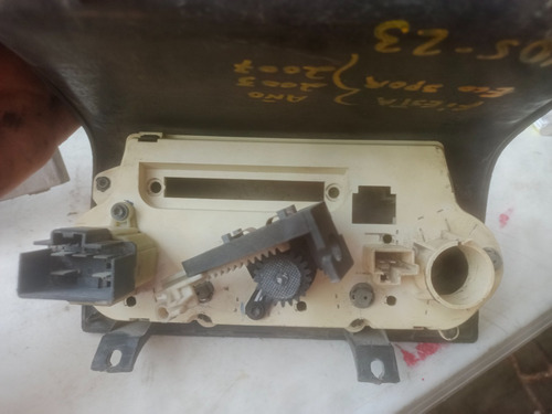 Control De Clima Fiesta Ecosport 03-07. #105 (Usado)