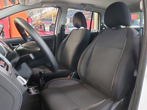 Imagem 9 de 15 de Volkswagen Spacefox 1.6 Msi Trendline 8v