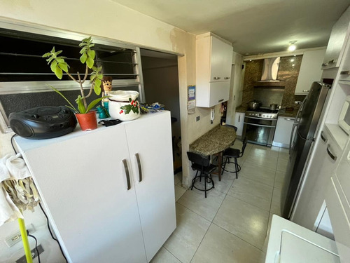 Apartamento En Venta La Boyera Piso 2 Bb