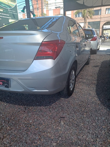 Imagen 9 de 15 de Chevrolet Onix Joy