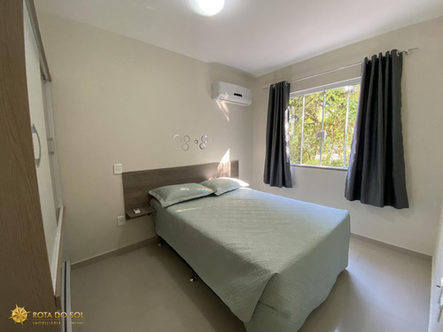 Imagem 12 de 22 de Apartamento Mobiliado À Venda No Centro De Bombinhas - A002
