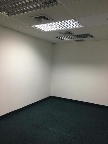 Imagen 13 de 16 de Ga 21-16192 Oficina En Alquiler En Chuao, Distrito Metropolitano