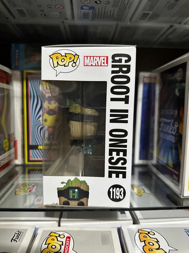 Funko Pop 1193 Marvel Studios I Am Groot Groot In Onesie (Usado)