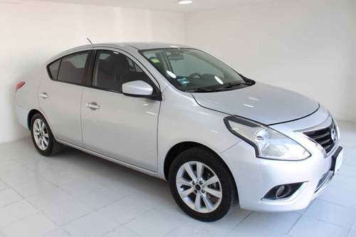 Imagen 7 de 15 de Nissan Versa 2015 4 Cilindros