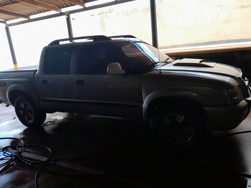Chevrolet S10 2.8 Executive Cab. Dupla 4x4 4p