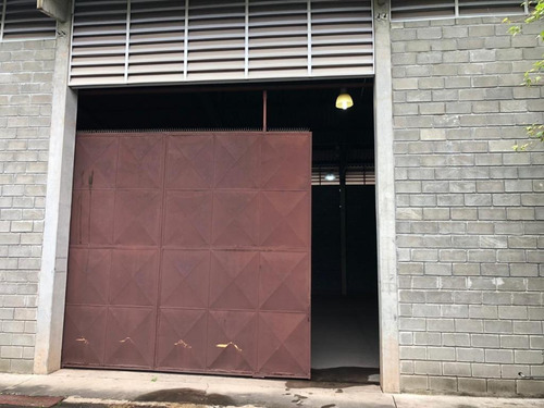 Imagem 6 de 11 de Galpão Para Alugar, 1200 M² Por R$ 18.000/mês - Jardim Guerreiro - Cotia/sp - Ga0469