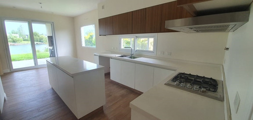 Imagen 11 de 29 de Casa En Venta Ubicado En San Francisco, Villanueva, Tigre