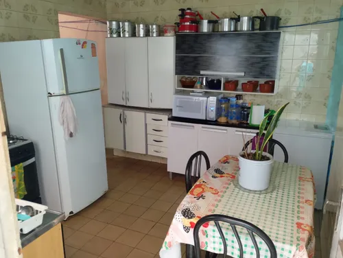 Vendo Sobrado Com Salão Comercial E Mais 2 Casas