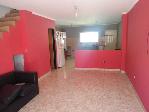 Duplex De 3 Amb Apto Credito Hurlinghan Of 1599