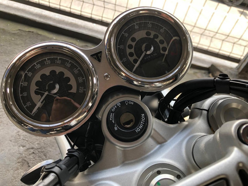 Speed Twin 2024 Único Dono Com Apenas 2.700 Km