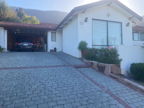 Hermosa Casa En Lomas De Lo Aguirre (63210)