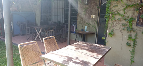 Hermosa Casa Reciclada Con Jardin Y Pileta En Vicente Lopez.