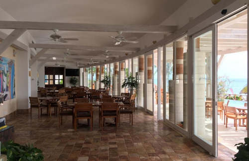 Casa Con Acceso A La Playa, En Venta, Puerto Cancún