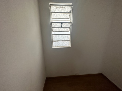 Escritorio - San Jose 1337 Apto 10