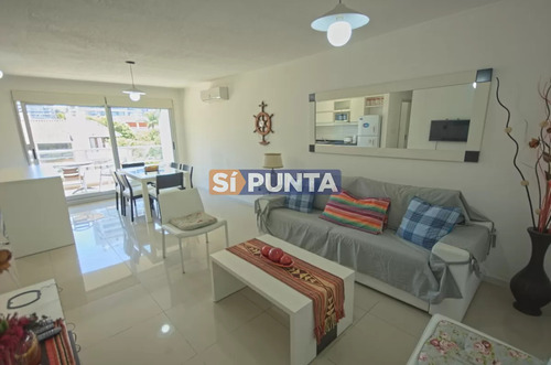 Apartamento De 1 Dormitorio En Alquiler Playa Brava