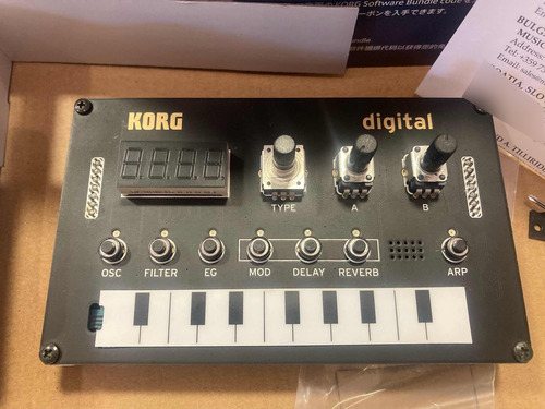 Sintetizador Korg Nts-1