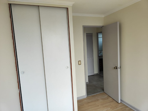Depto 2 Dormitorios 1 Baño, Con Balcón Y Estacionamiento