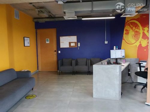 Oficina En Venta Con Renta Vigente - Los Dominicos 