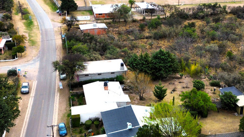 Local Comercial En Venta En El Centro De Ambul