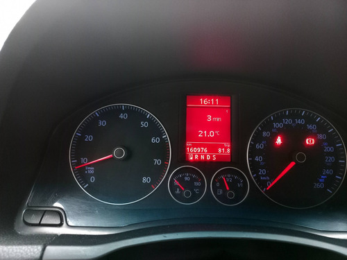 Volkswagen Jetta 2.5 4p