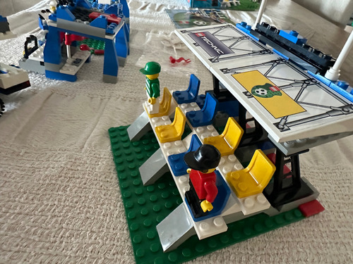 Lego Fútbol 3403 - Bloques Y Figuras Para Armar 1111 Fútbol (Usado)