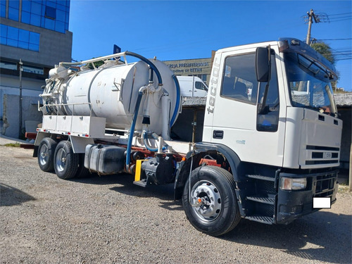Caminhão Limpa Fossa Iveco Tector 170e22 2004/2005