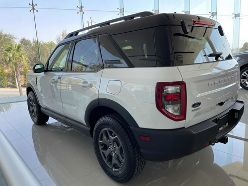 Imagen 9 de 13 de Ford Bronco Bad Lands