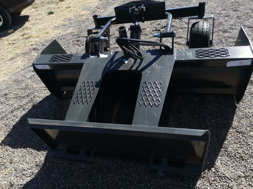 Aditamento Pala Niveladora Para Minicargador Bobcat Caterpi