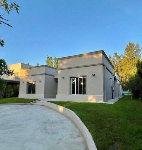 Casa  En Venta En San Isidro Labrador, Villanueva, Tigre