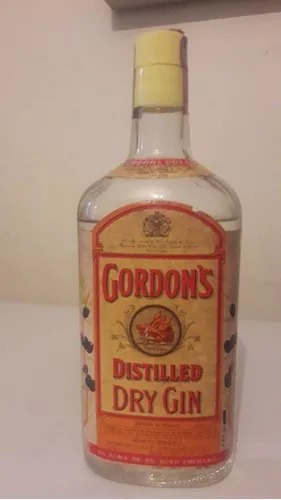 Botella Gordon's London Dry Gin, Circa 1985. Para Colección (Usado)