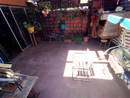 Casa 2d Y1b En Pasaje Privado, Patio Trasero Y Con Gran Cone