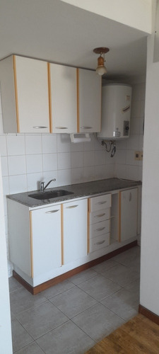 Imagen 10 de 11 de Pocitos Av Brasil 2420 Piso 8 Garantía Solo Anda