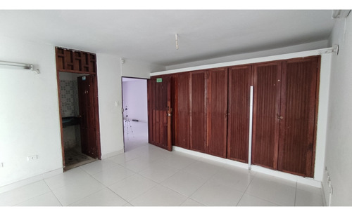 Venta - Casa Oficinas - Chuchurubi - Montería