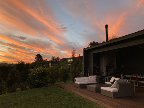 Casa En Venta De 4 Dorm. En Panguipulli